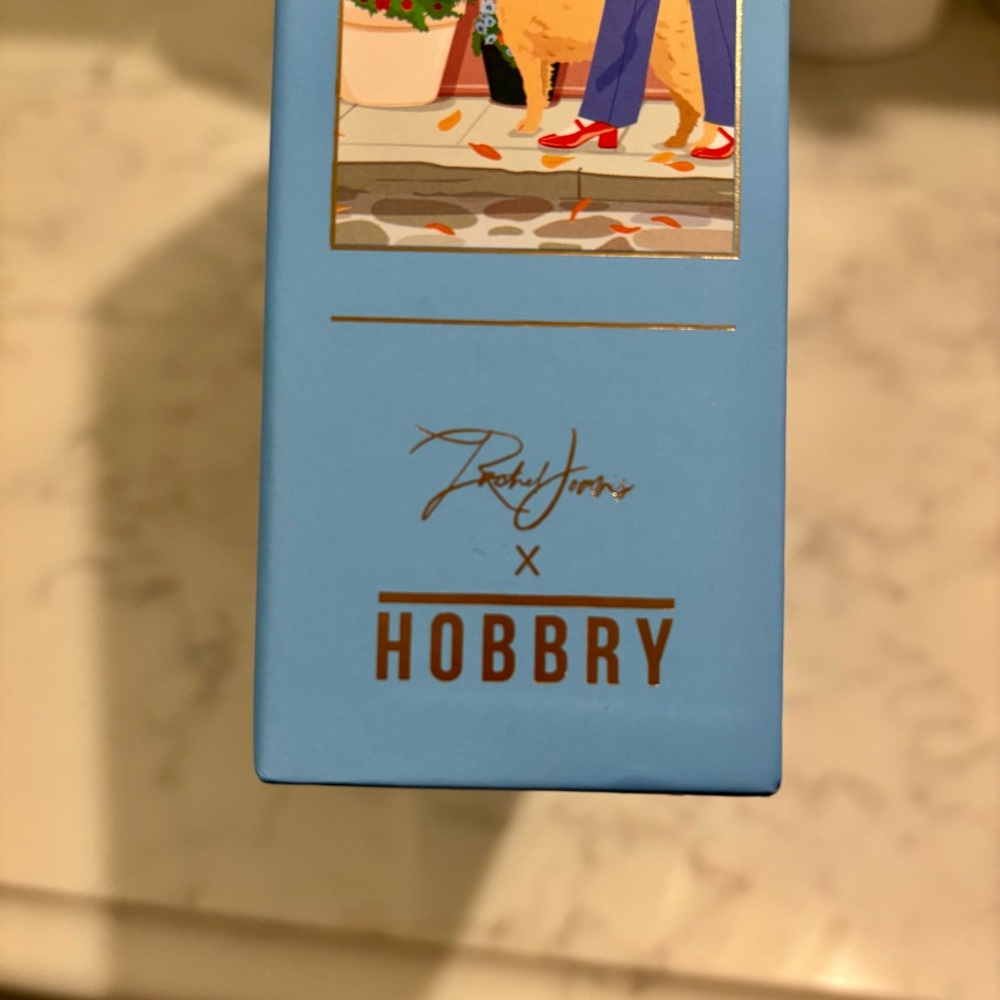 The Book Burrow 500 Piece Puzzle by HOBBRY brand - Picture 5 of 7